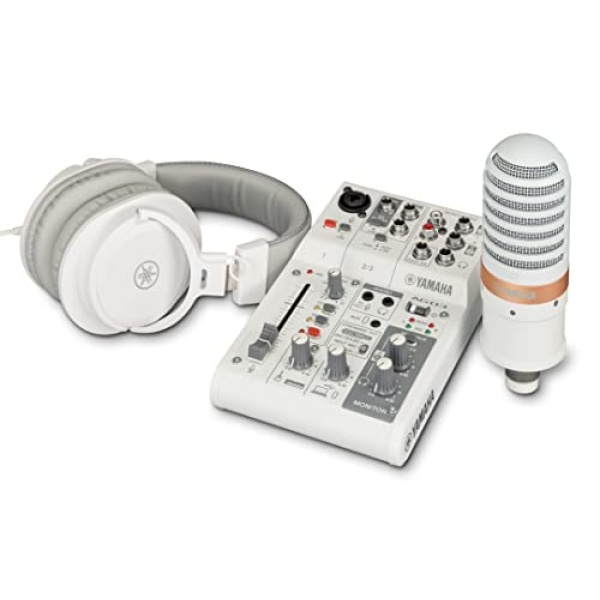 YAMAHA AG03MK2 LSPK Live Streaming Pack - AG03MK2 W LSPK